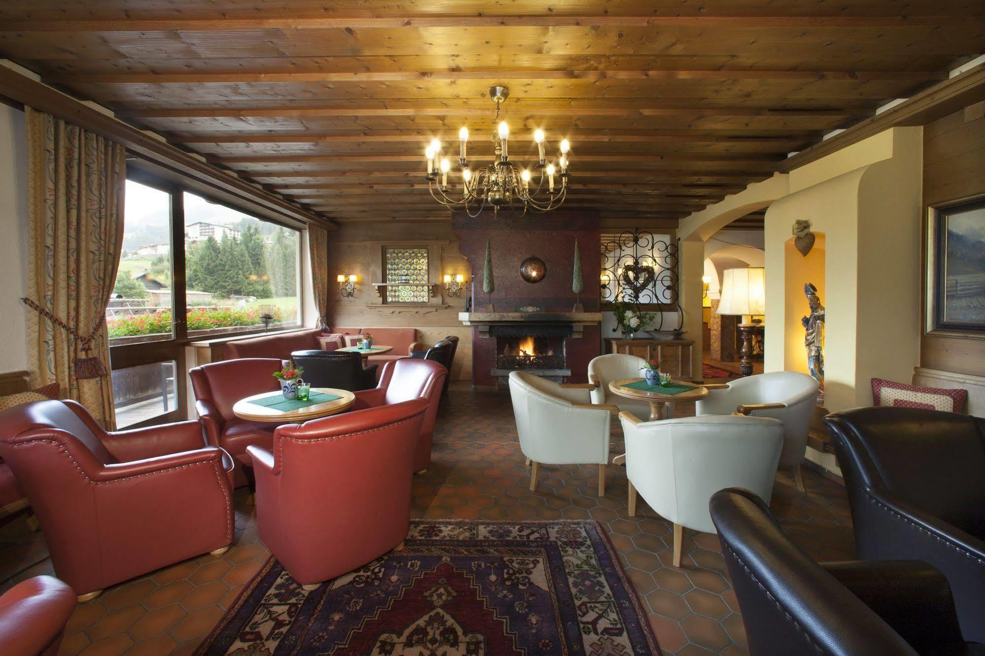 Hotel Bruno ฟือเกน ภายนอก รูปภาพ