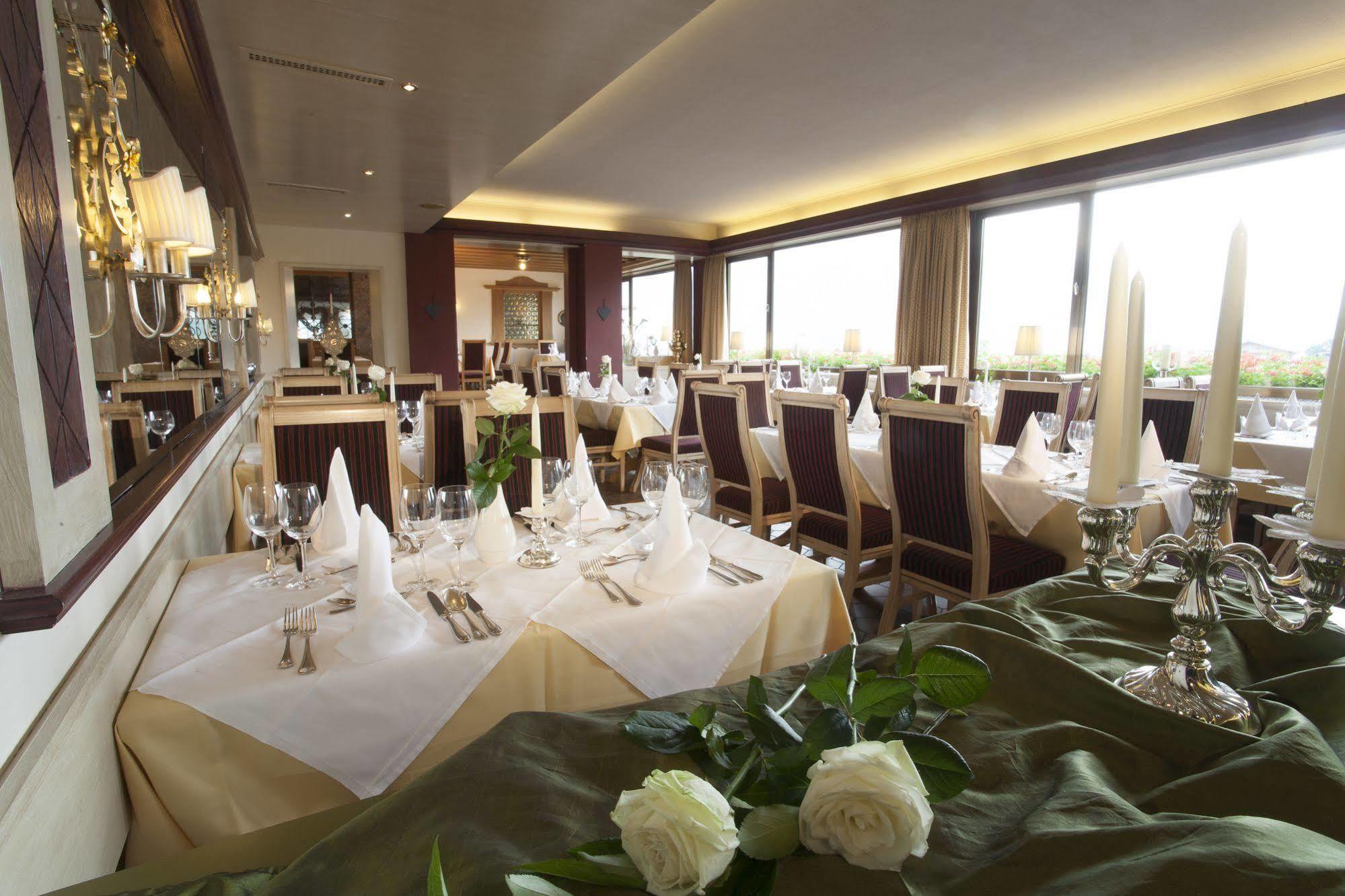 Hotel Bruno ฟือเกน ภายนอก รูปภาพ